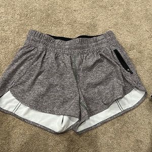 Lululemon size 8 lined shorts heathered grey